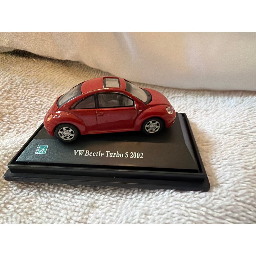 VW Beetle Turbo S 2002 Diecast Model Car Red Collectible Display w/ Base